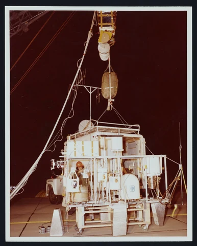 40989263-001-0083.jpg