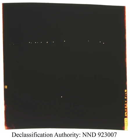 45484701-008-004-0006.jpg