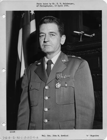 342-B-12-161-1-P-175-4-A_001.jpg